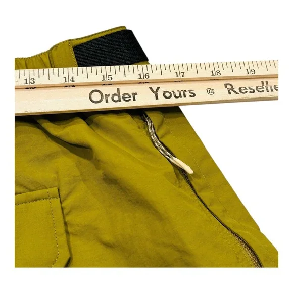 RCOS Outdoor Supply Cargo Shorts Men's Size 32 Green Belted Multi Pocket Nylon